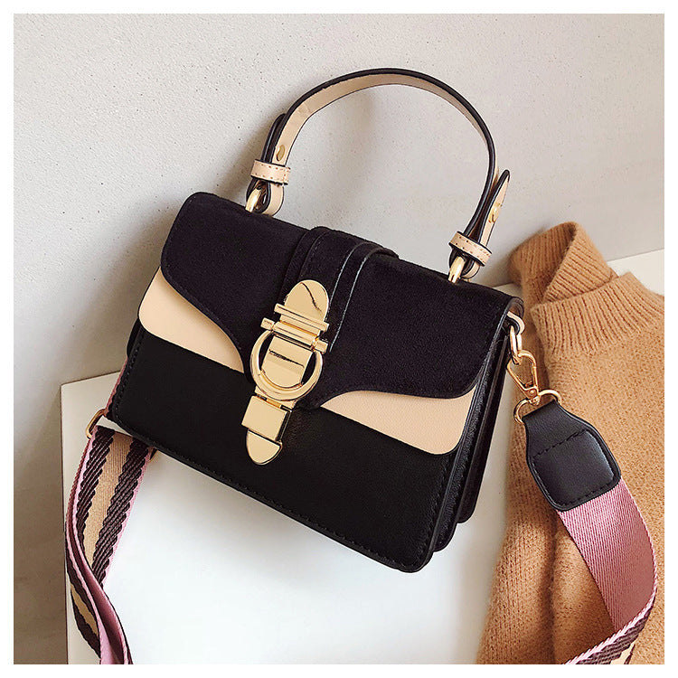 Retro fashion wild shoulder trend crossbody bag Brand: aeac