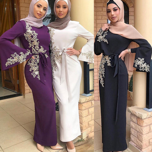 Muslim embroidered dress Brand: aeac