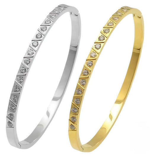 Stainless Steel Bracelet With A Light-luxury