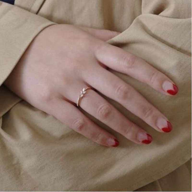 Women's European And American Luxury Flower Branch Ring Brand: aeac