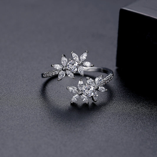 Japanese And Korean-style Adjustable Flower Hand Jewelry
