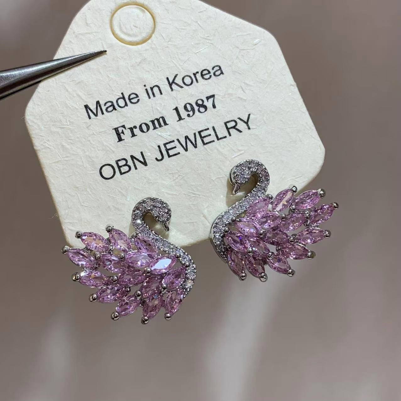 Light Luxury Exquisite Super Zircon Swan Earrings Personality Classic Brand: aeac