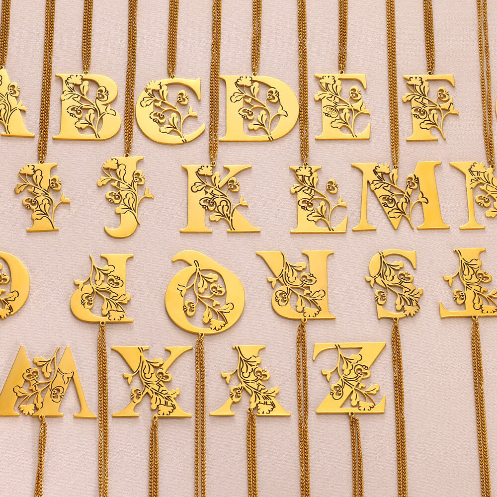 Stainless Steel 26 English Flower Letter Necklace Brand: aeac