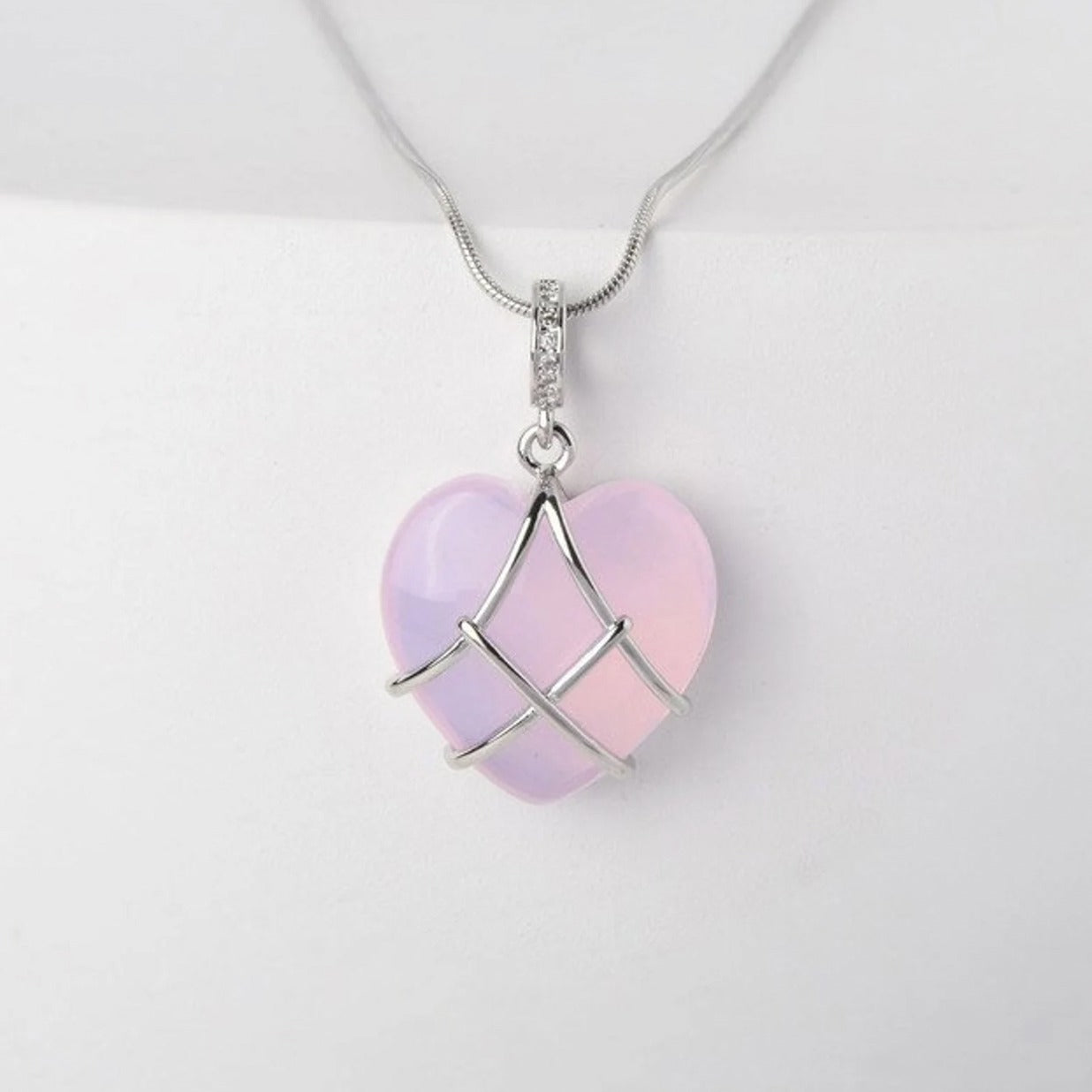 Fashion Moonstone Necklace For Cartoon Princess Love Girl Necklace Novelty Jewelry Brand: aeac