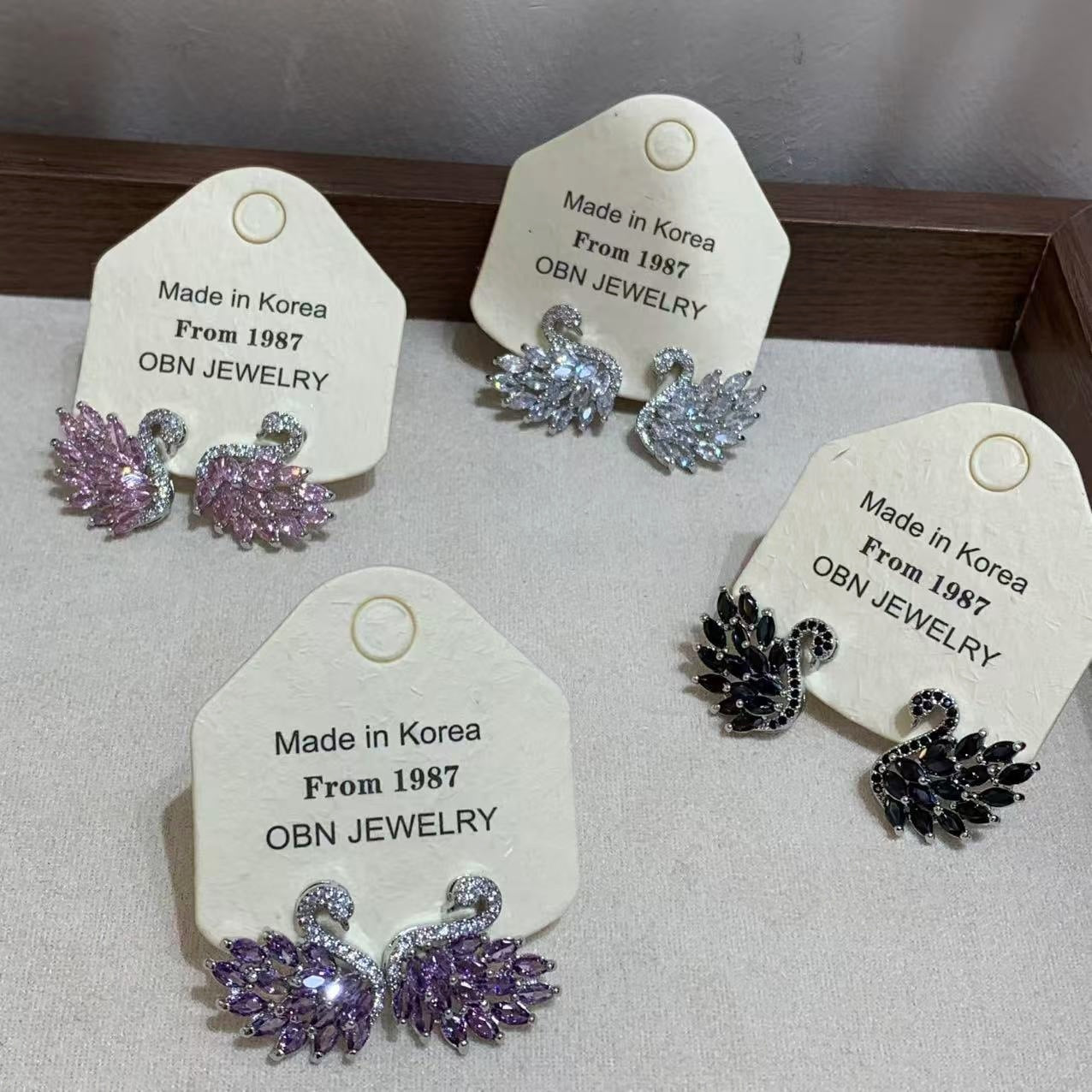 Light Luxury Exquisite Super Zircon Swan Earrings Personality Classic Brand: aeac