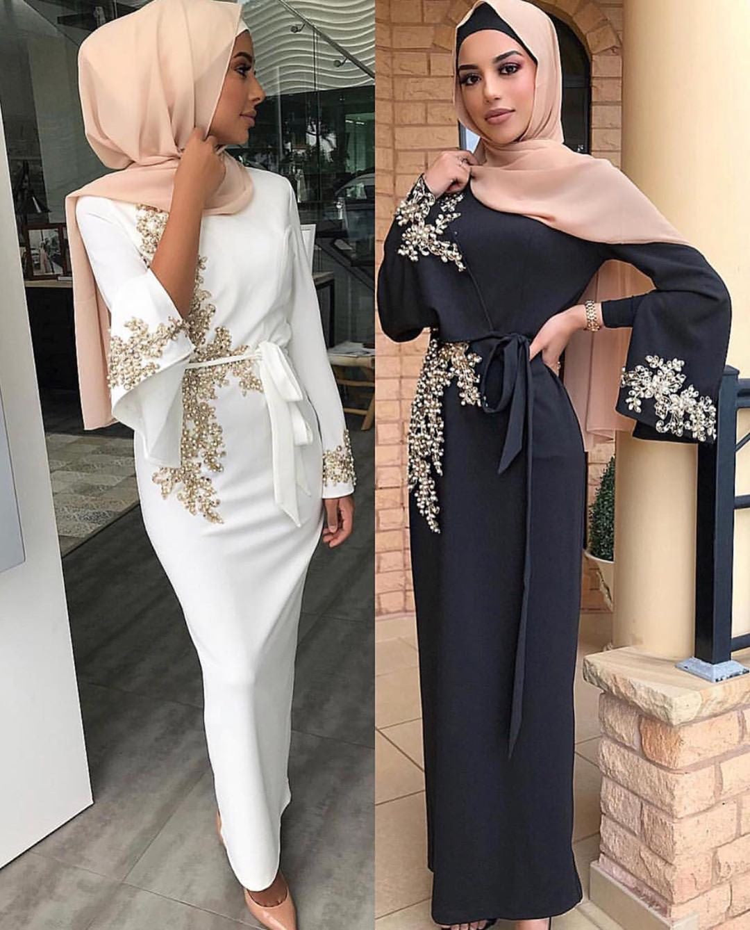 Muslim embroidered dress Brand: aeac