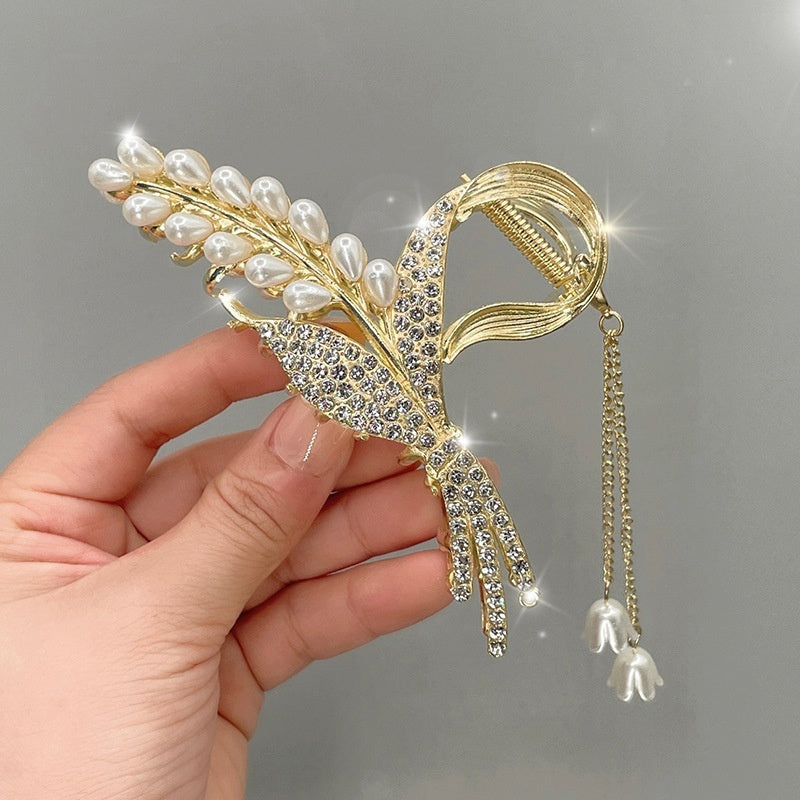Women's Fashion Large Butterfly Tassel Barrettes Brand: aeac