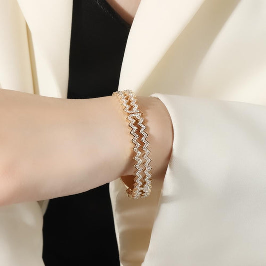 Women's Wave Diamond Simple All-match Bracelet Brand: aeac