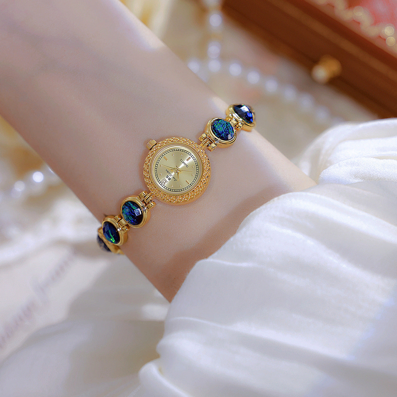 National Style Mid-ancient Light Luxury Malachite Bracelet Watch Brand: aeac