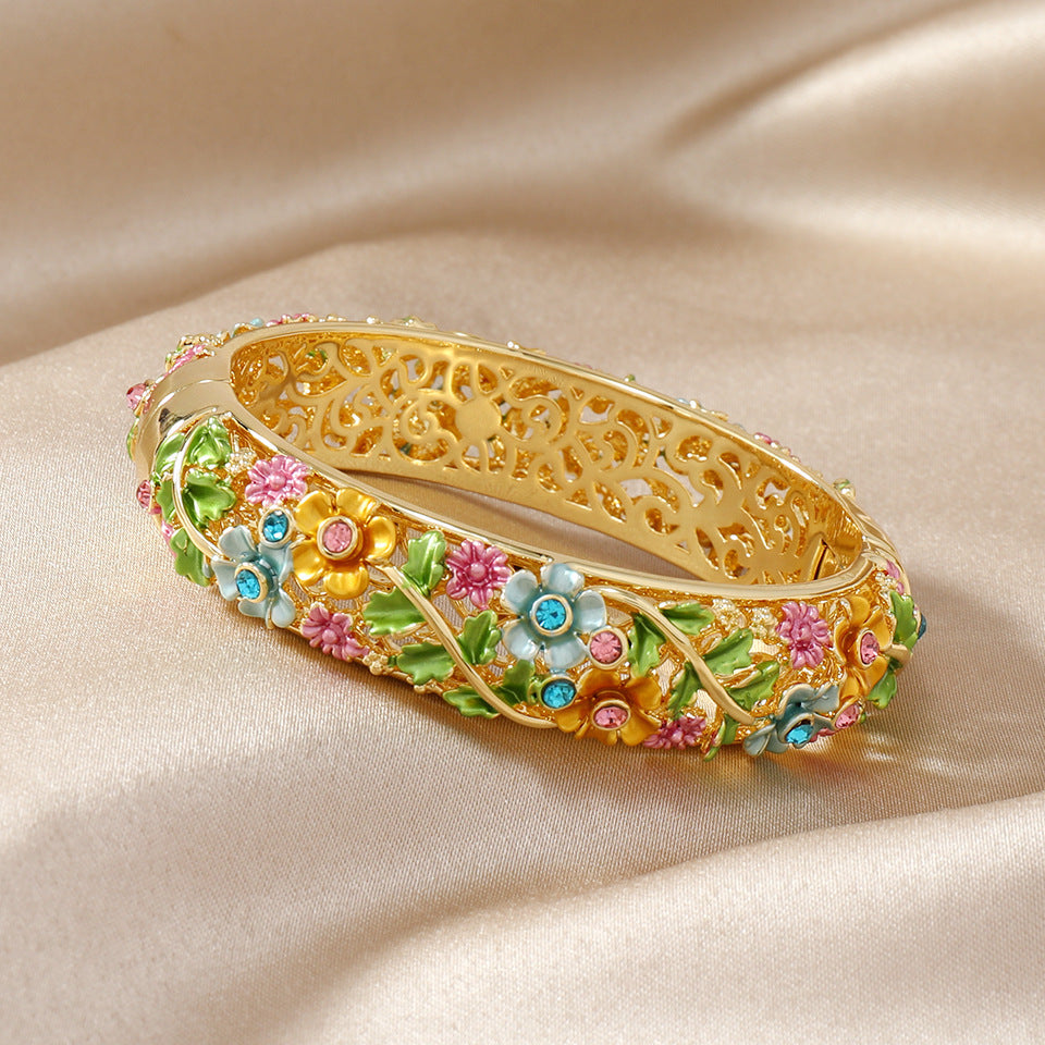 Women's Ethnic Style Hollow Painted Alloy Bracelet Brand: aeac