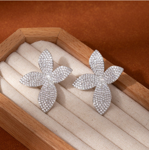 Delicate Luxury Copper-Plated 18K Gold Earrings For Women Brand: aeac