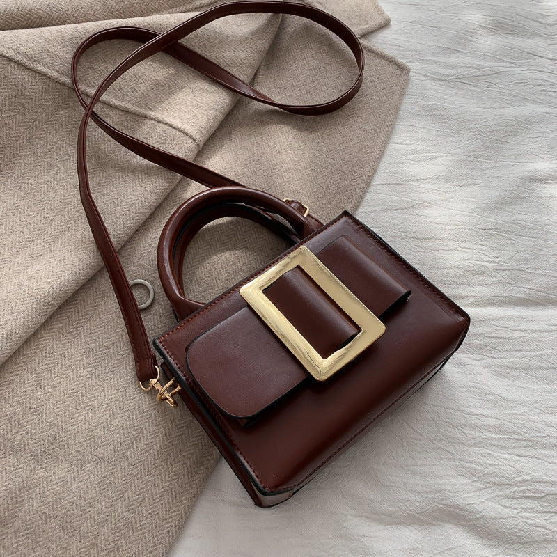New pu all-match fashion one-shoulder messenger bag Brand: aeac