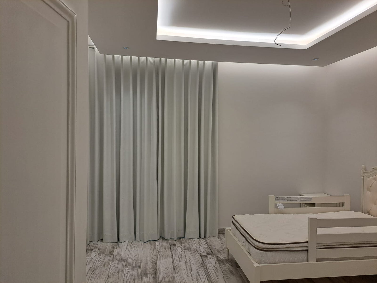Blackout wavy curtains Saharakart