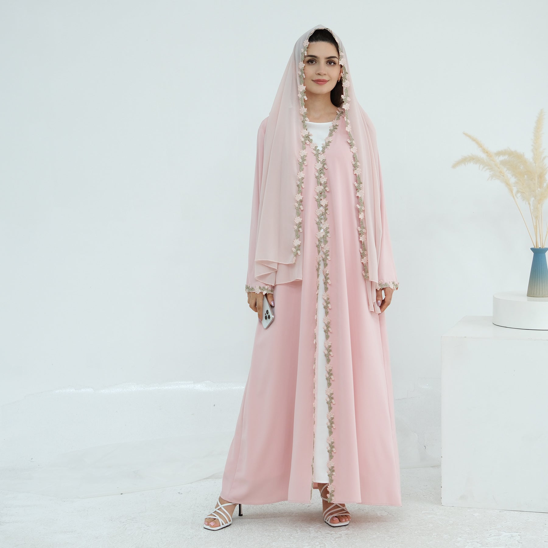 Embroidered Flower Stitching Cardigan Headscarf Brand: aeac