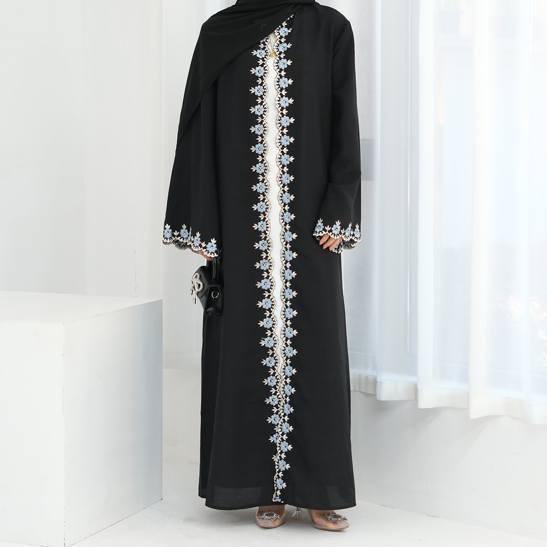 Dubai Flower Embroidered Cardigan Robe LR909 Brand: aeac