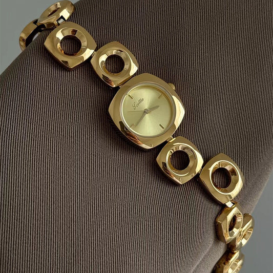 Women's Irregular Hollow-out Gold Fashion Good-looking Bracelet Watch Brand: aeac