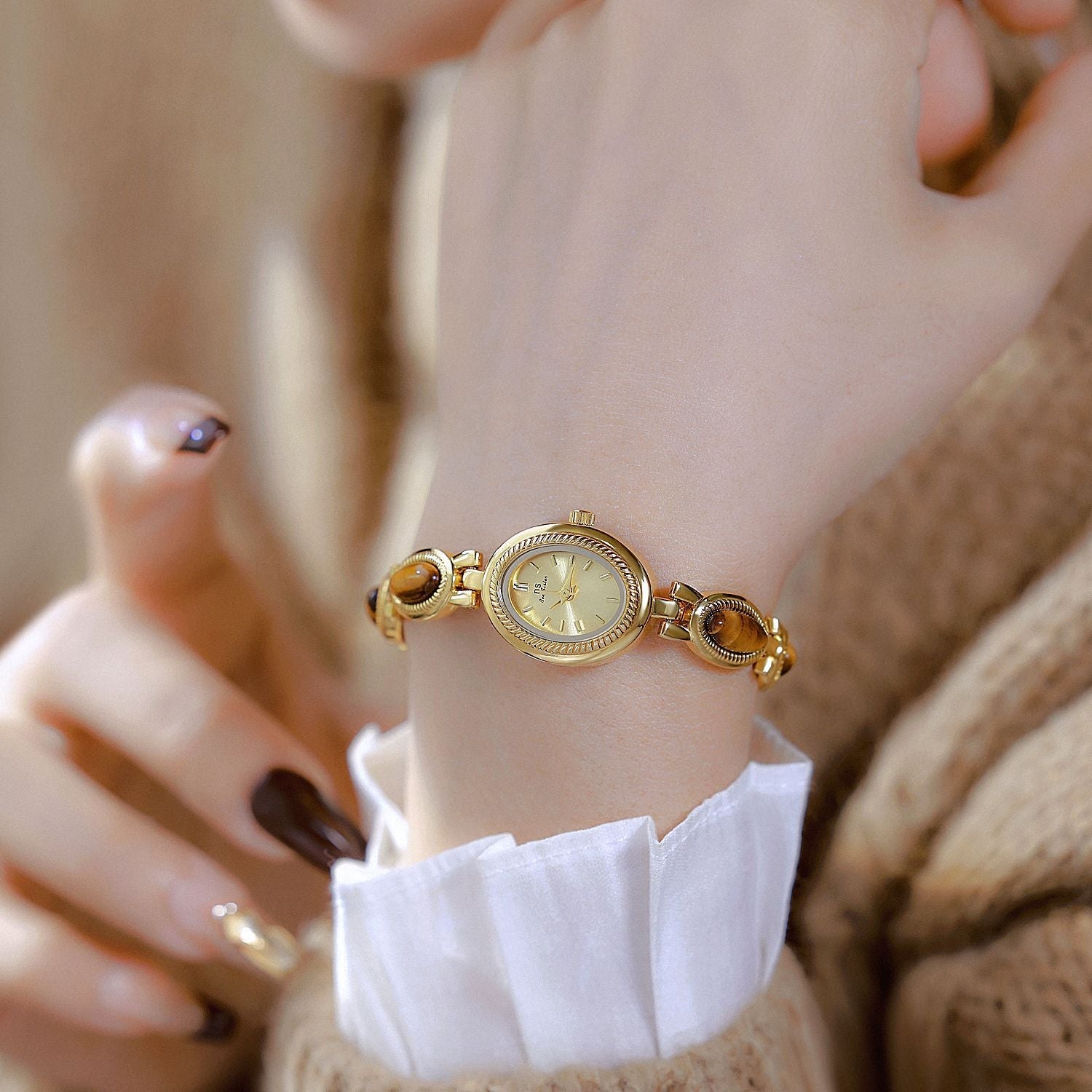 BS Gold Retro Rich Tigereye Chain Watch Brand: aeac