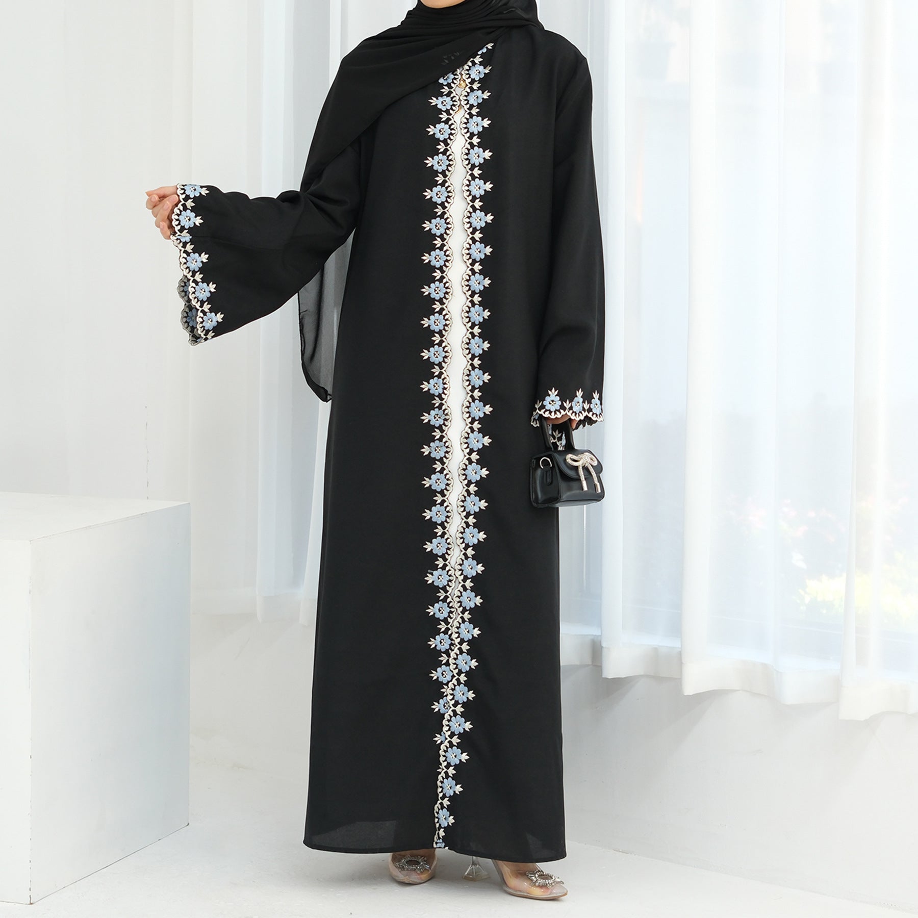 Dubai Flower Embroidered Cardigan Robe LR909 Brand: aeac