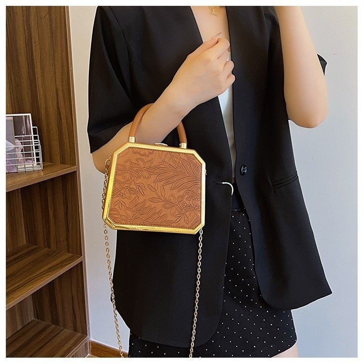 Handbag Crossbody Shoulder Dinner All-Match Box Brand: aeac
