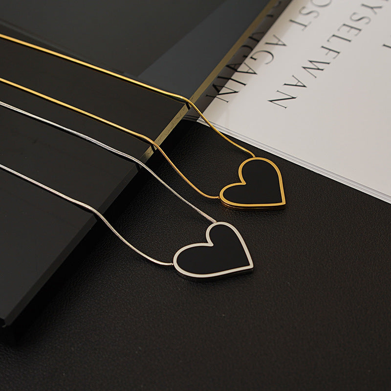 Personalized Fashion European And American Sweater Chain Light Luxury Brand: aeac