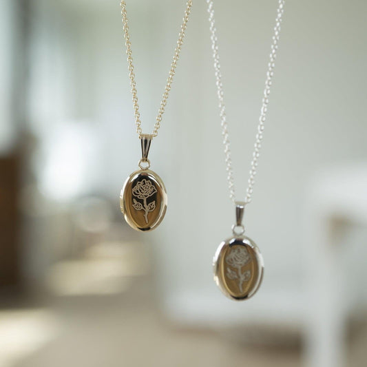 Open And Close Photo Frame Necklace Brand: aeac
