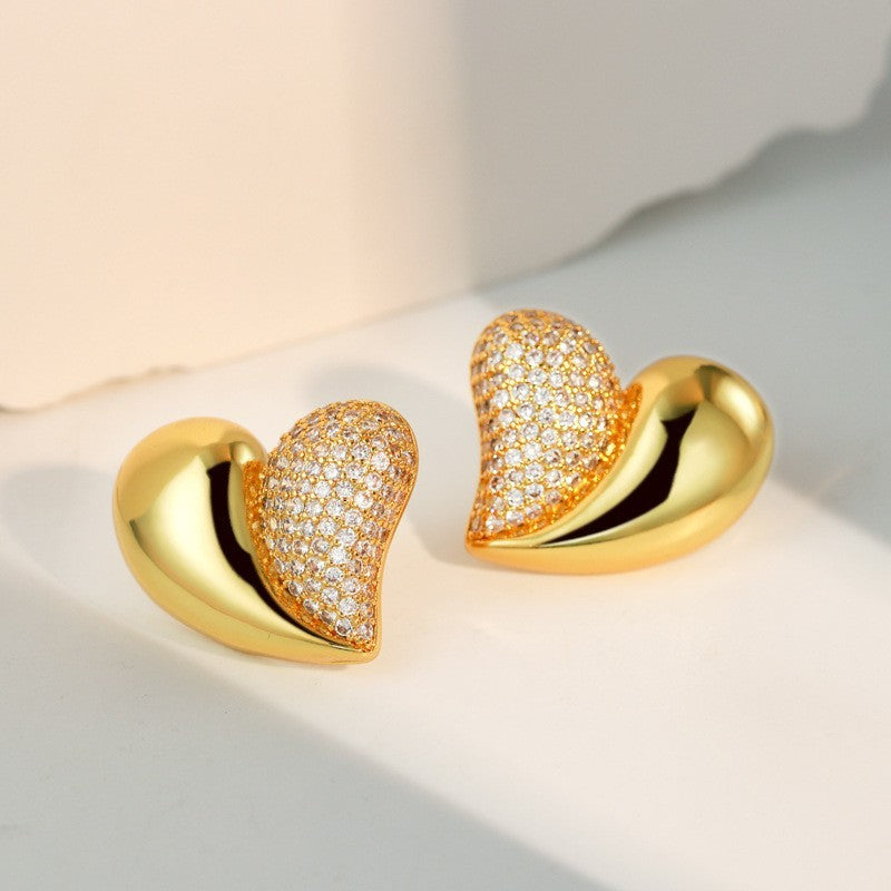 New Fashion Diamond Love Heart Stud Earrings Women's High Sense Brand: aeac