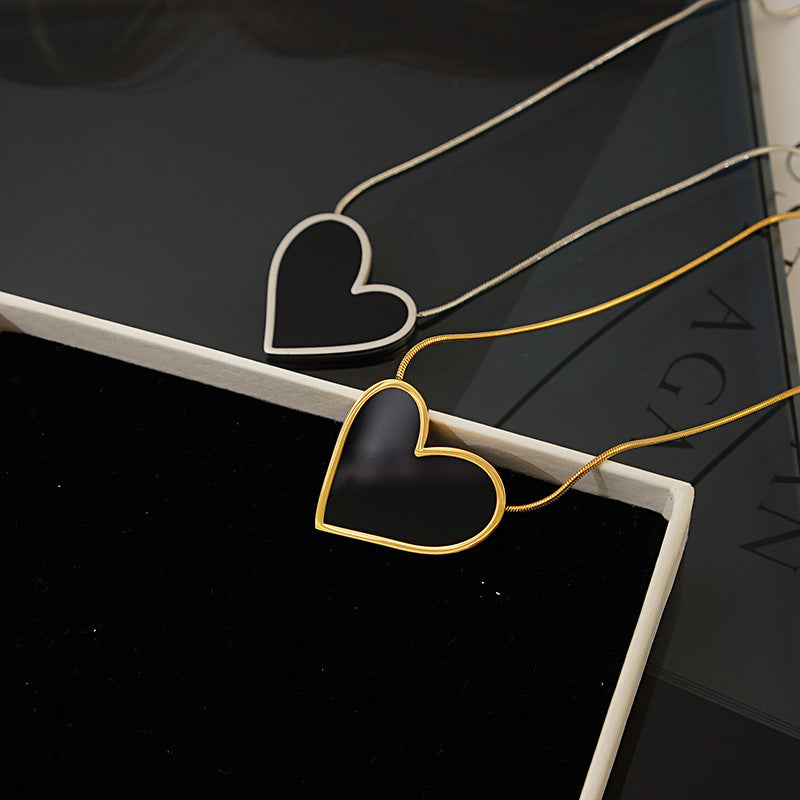 Personalized Fashion European And American Sweater Chain Light Luxury Brand: aeac
