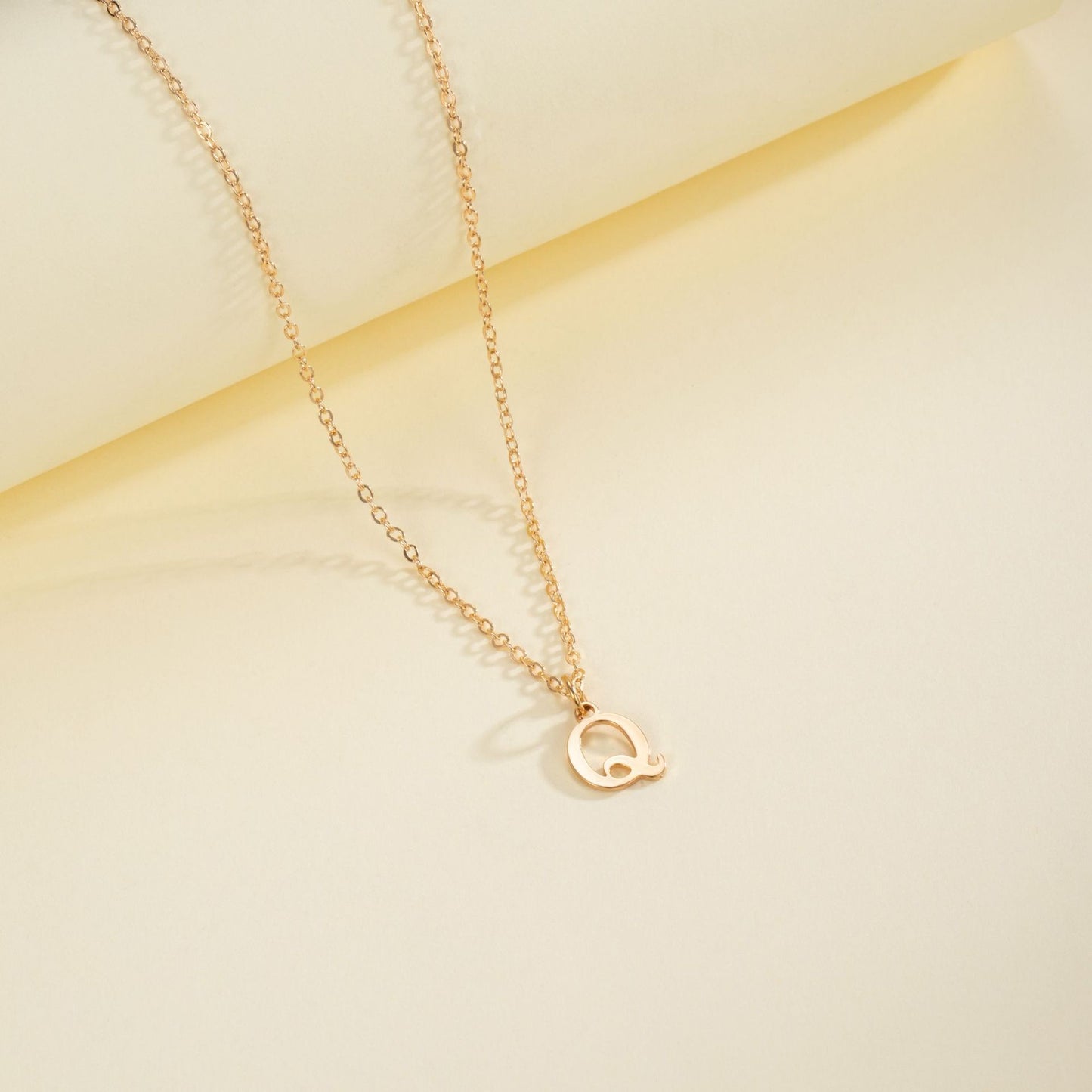 English Letter Necklace Female Personality Brand: aeac