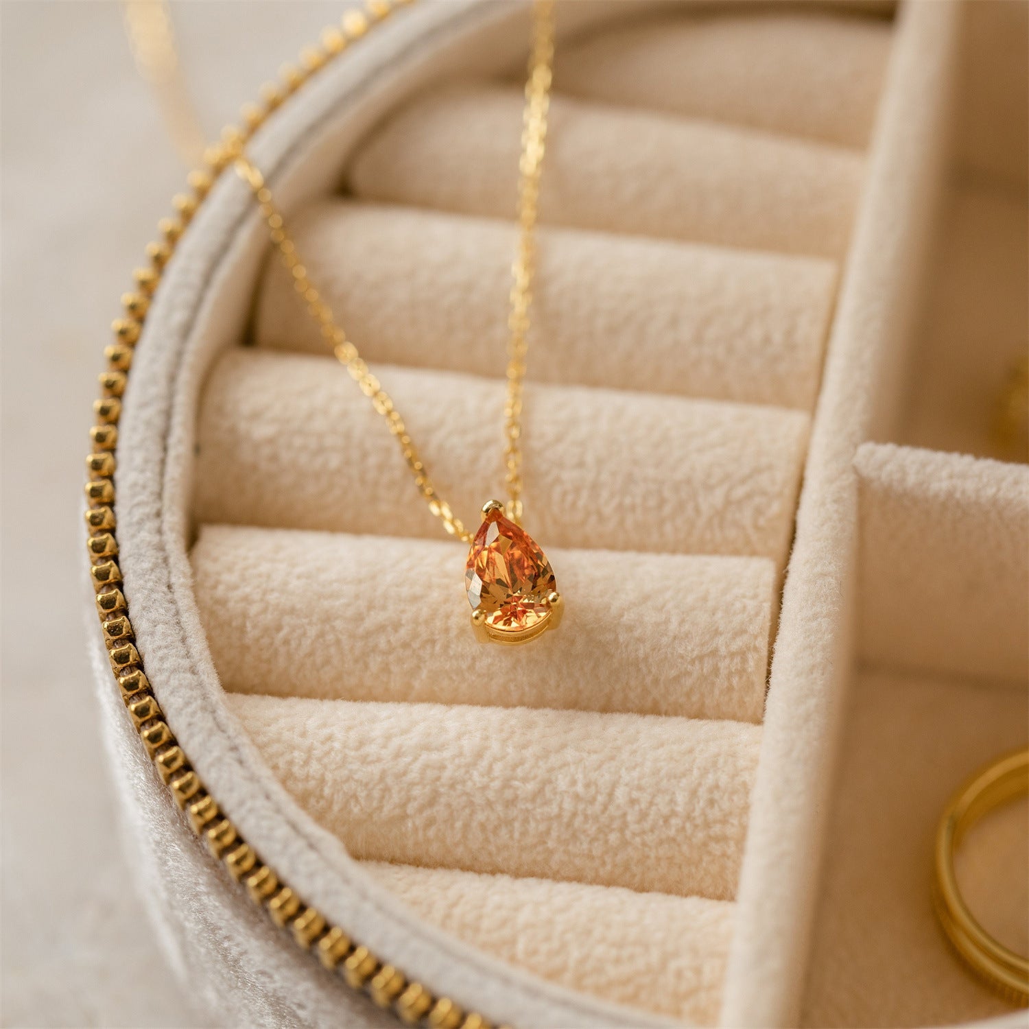 Pear-shaped Water Drop Zircon Birthstones Necklace Vacuum Plating 18K Real Gold Necklace In Furnace Brand: aeac