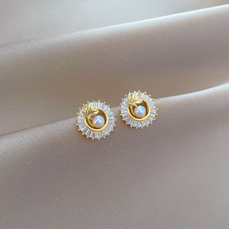 Fashion Jewelry Square Full Diamond Personalized Round Ring Leaves Necklace And Earrings Suite Brand: aeac