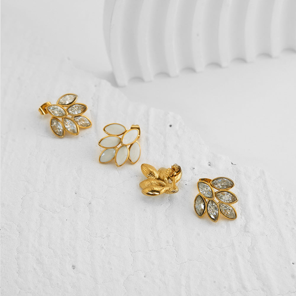 European And American Full Diamond Dripping Oil 6 Leaves Gold Ear-ring Clip Brand: aeac