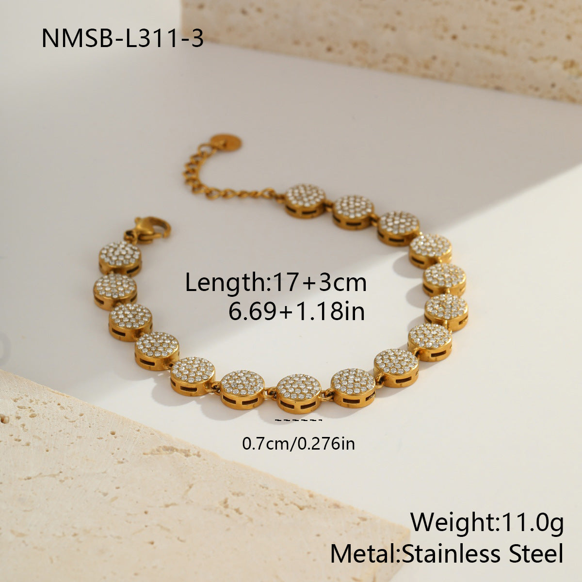 Color-Protecting Stainless Steel Round Heart Zircon Bracelet Brand: aeac