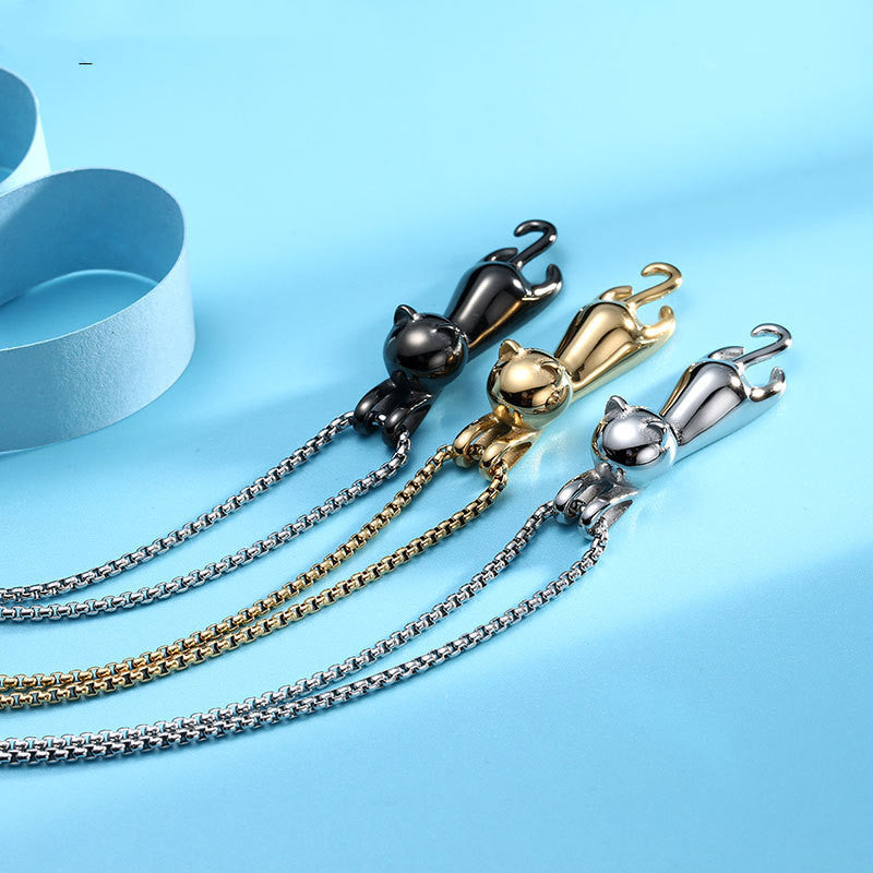 Cat Necklace Pendant Titanium Steel Necklace Peeping Cat Brand: aeac